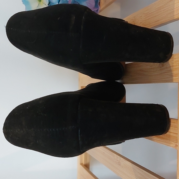 Billini Black Suede Block Heels EU39/AU8 - Picture 4 of 5